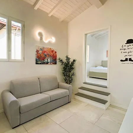 White Iris * Floransa