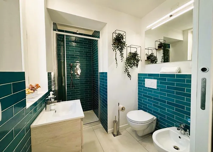 White Iris Apartament *